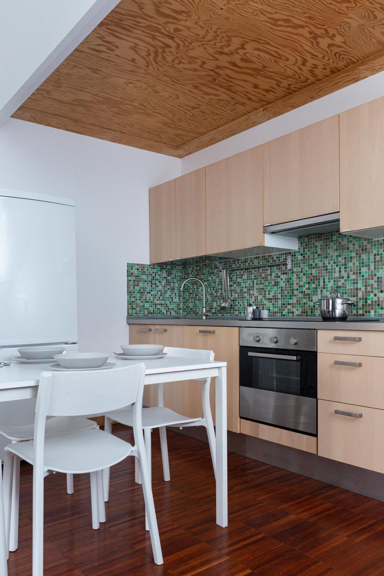 White And Brown Exclusive Loft With Terrace - Free Parking - M2 Station Daire Milano Dış mekan fotoğraf