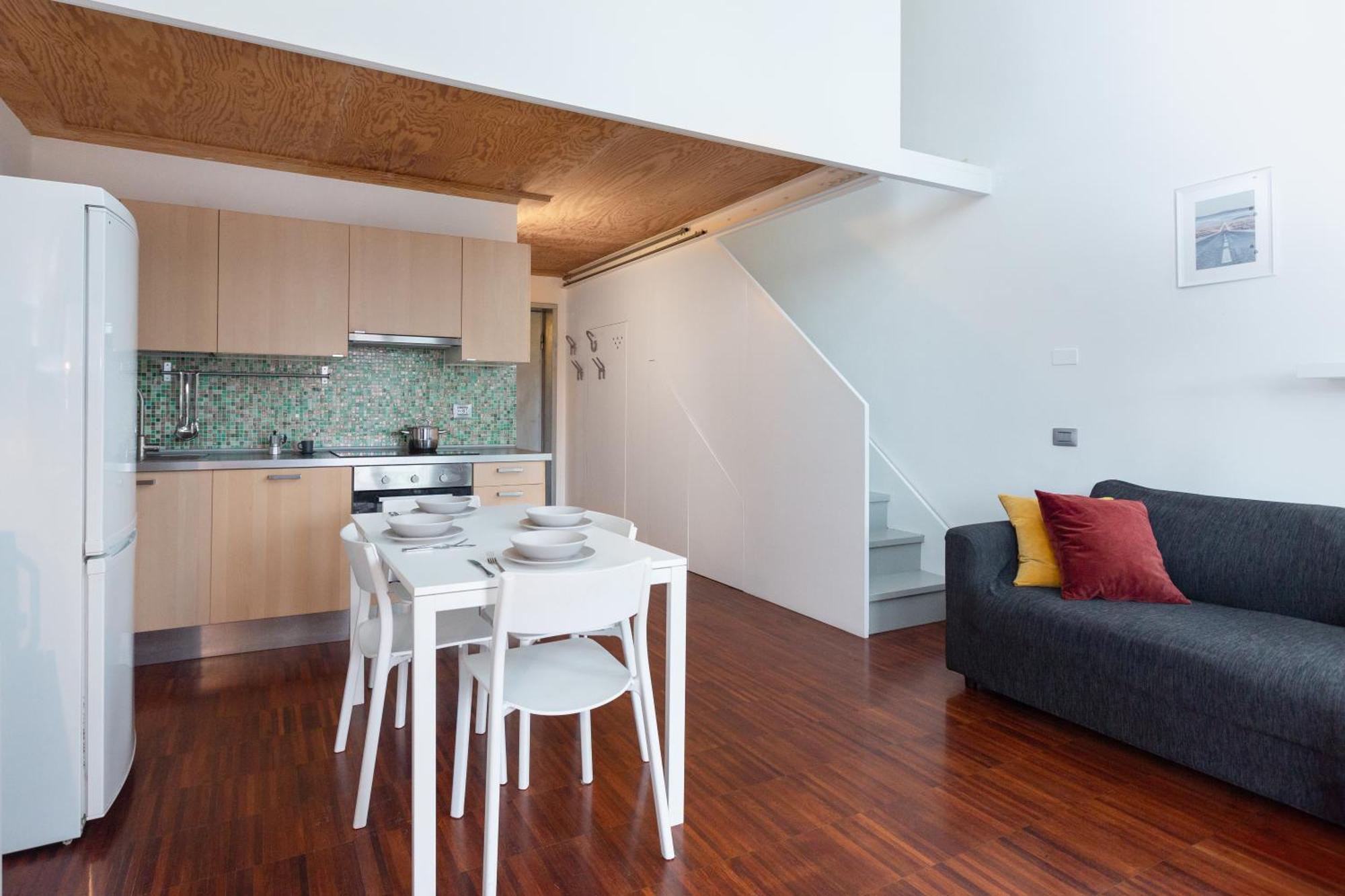 White And Brown Exclusive Loft With Terrace - Free Parking - M2 Station Daire Milano Dış mekan fotoğraf